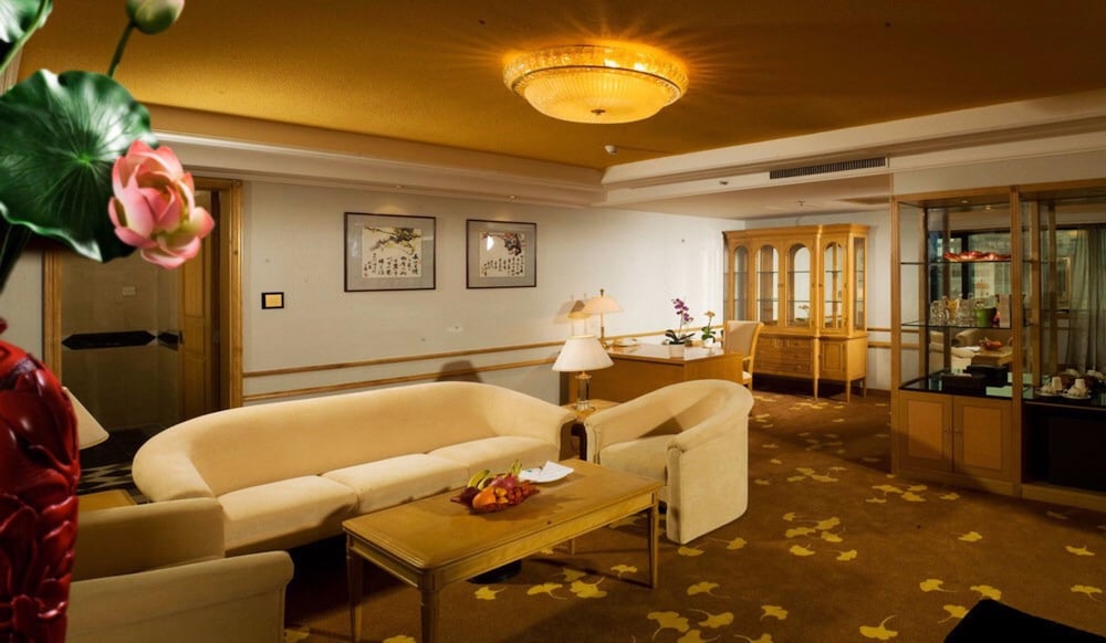 Фото Hotel Silverland