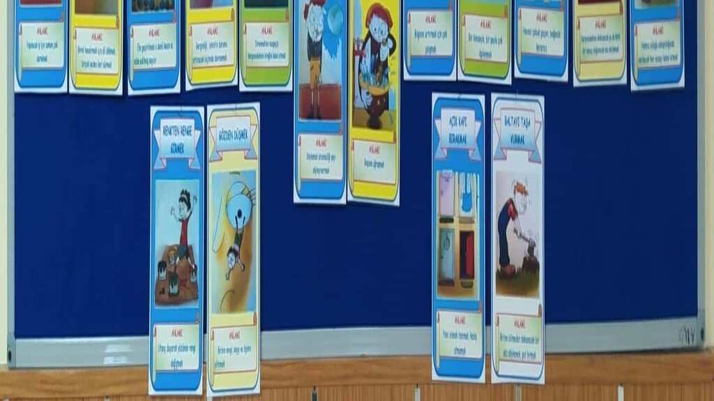 School Haci Mehmet Saygin Secondary School, Kemer, photo