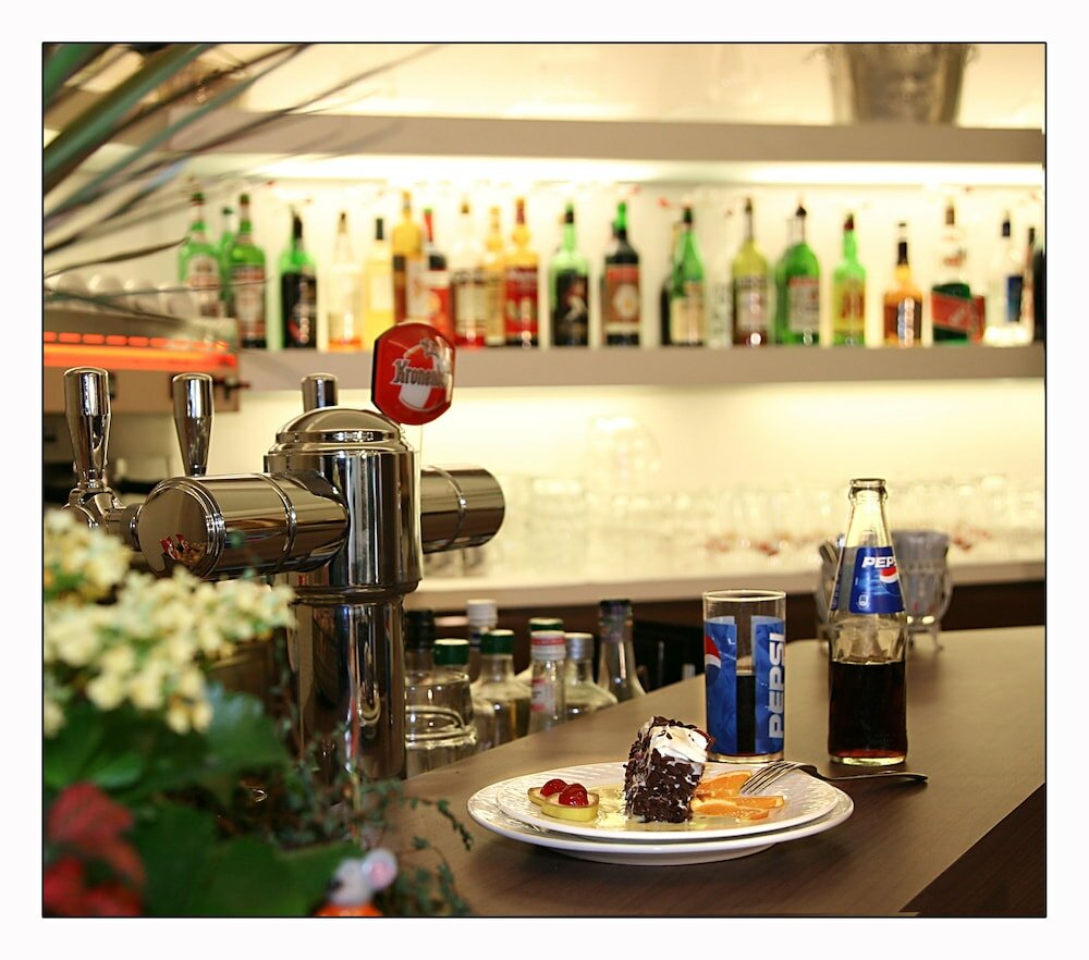 Фото Hotel Miramont