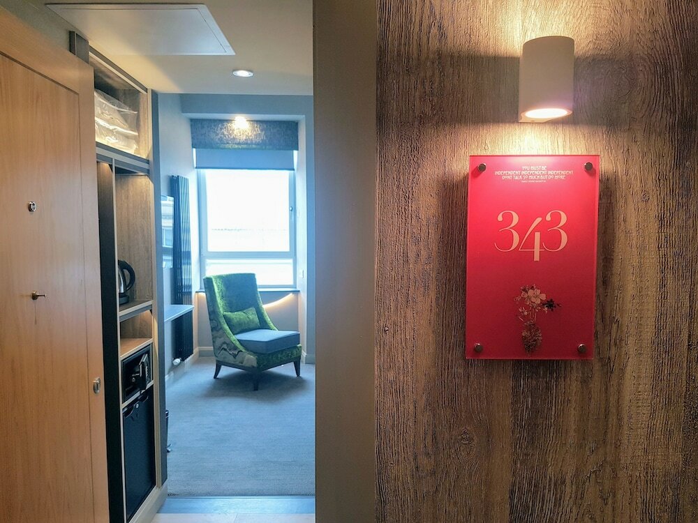 Фото Rennie Mackintosh Station Hotel