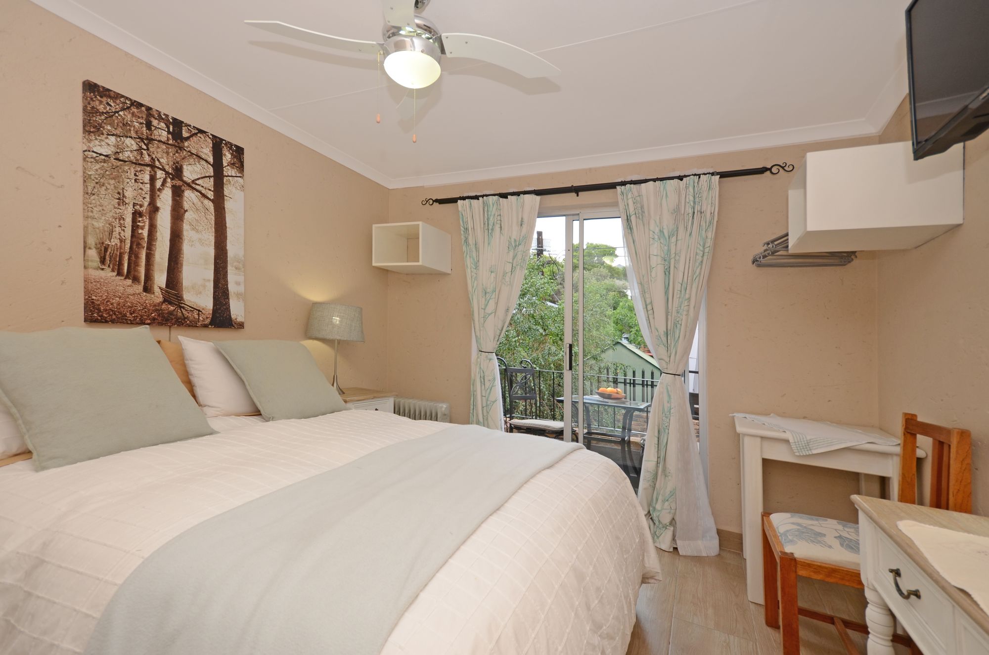 Фото BnB on 8th Avenue