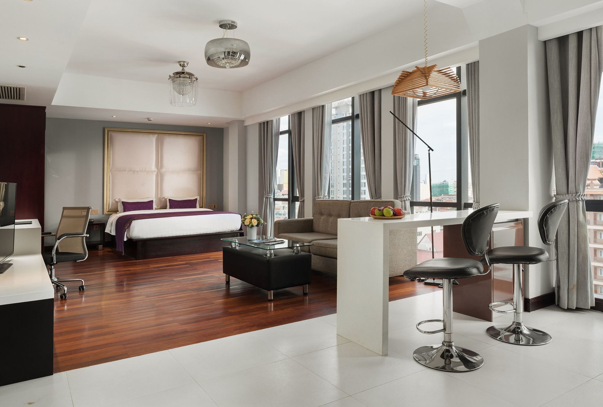 Фото Essence Hotel-Phnom Penh