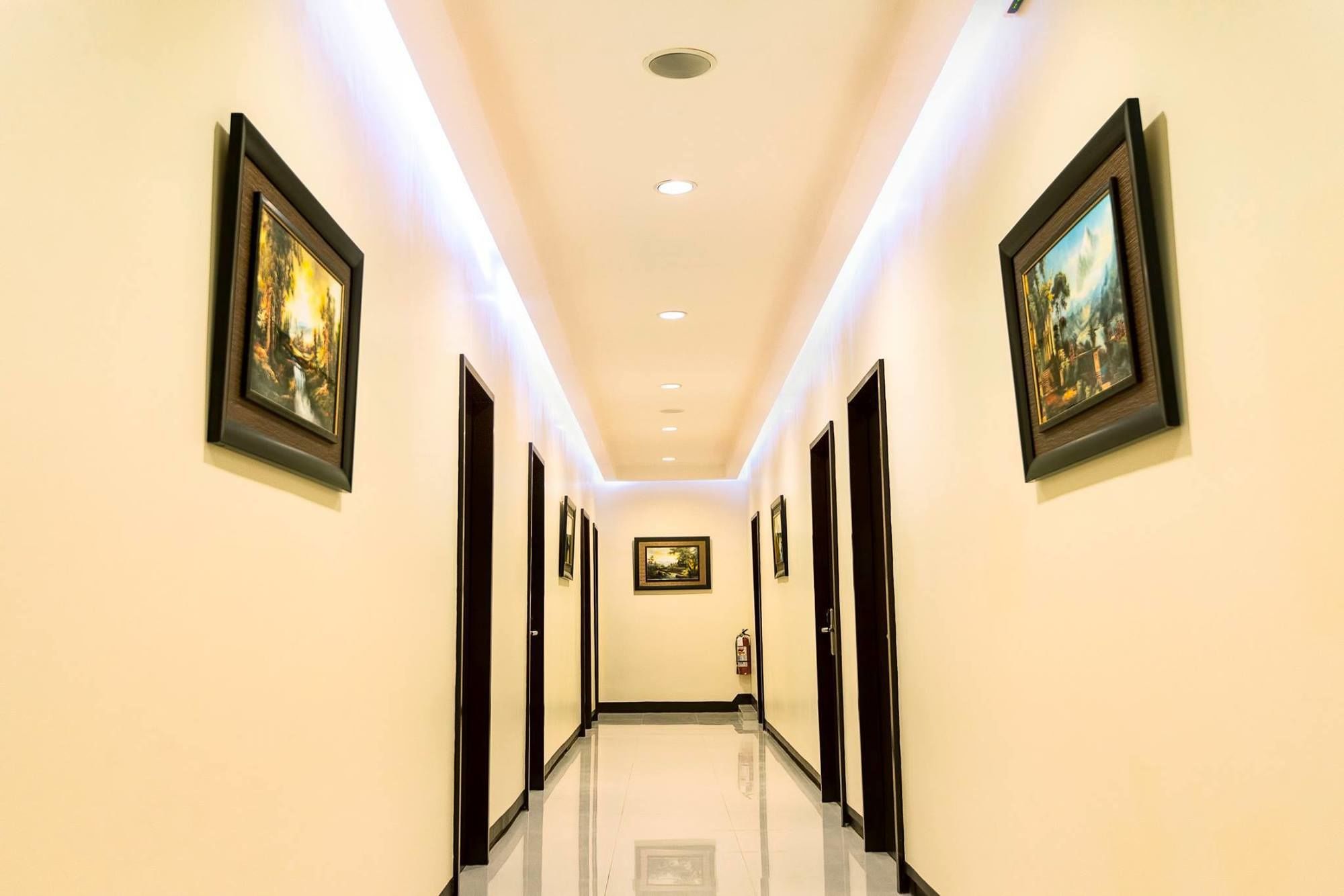 Фото Winzelle Suites