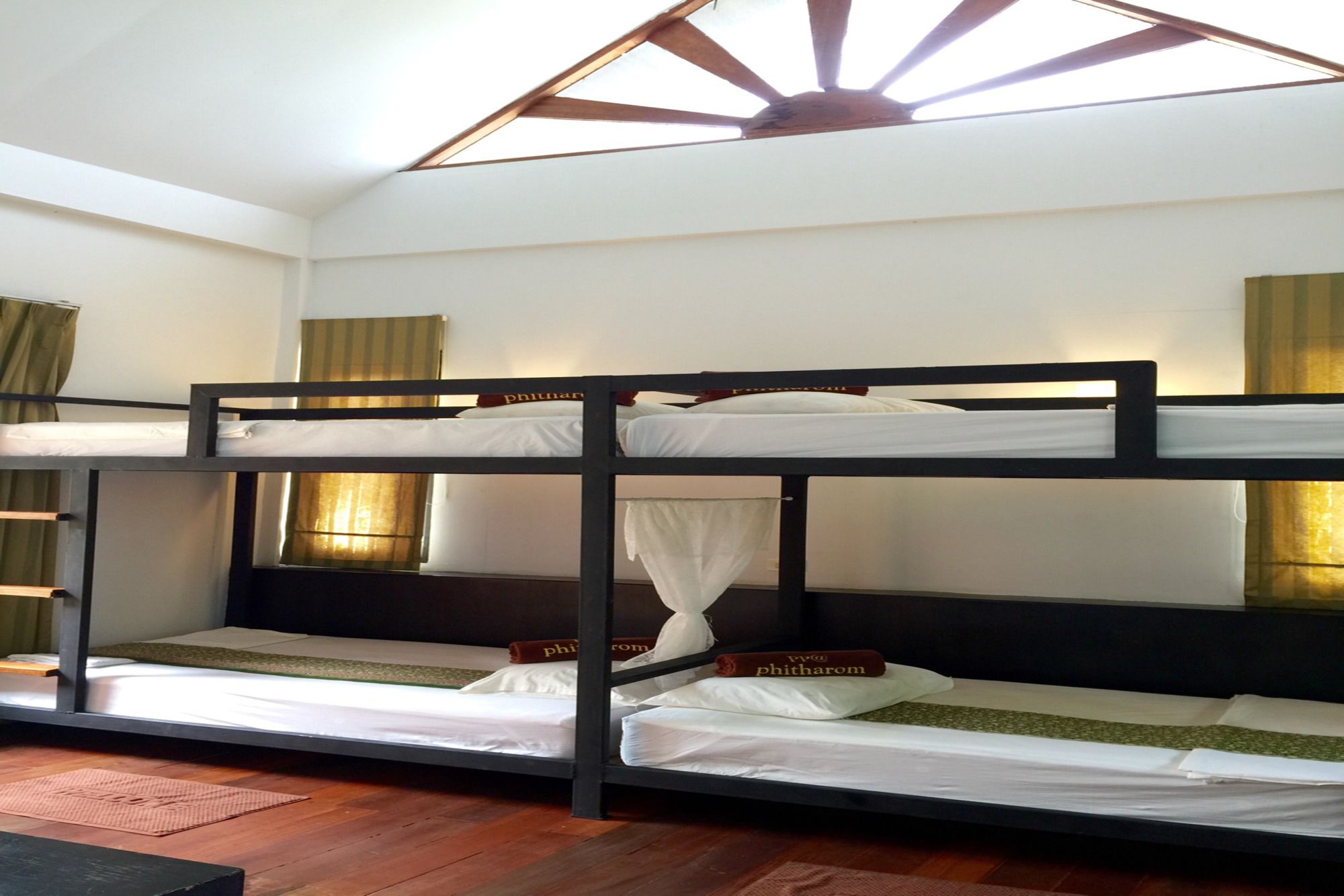 Фото Phitharom PP Resort