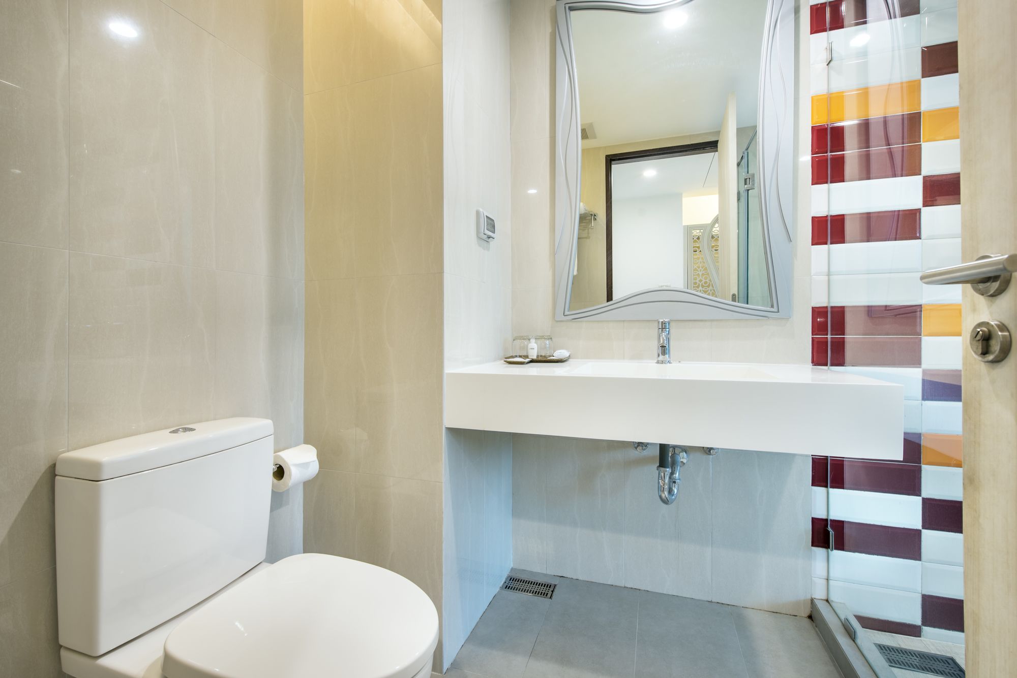 Фото Le Tada Parkview Hotel