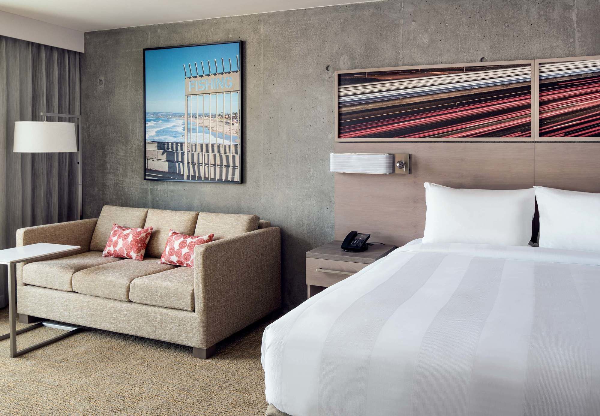 Фото Springhill Suites San Diego Downtown/Bayfront