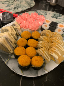 SushiSell (ulitsa Uritskogo, 17), sushi bar