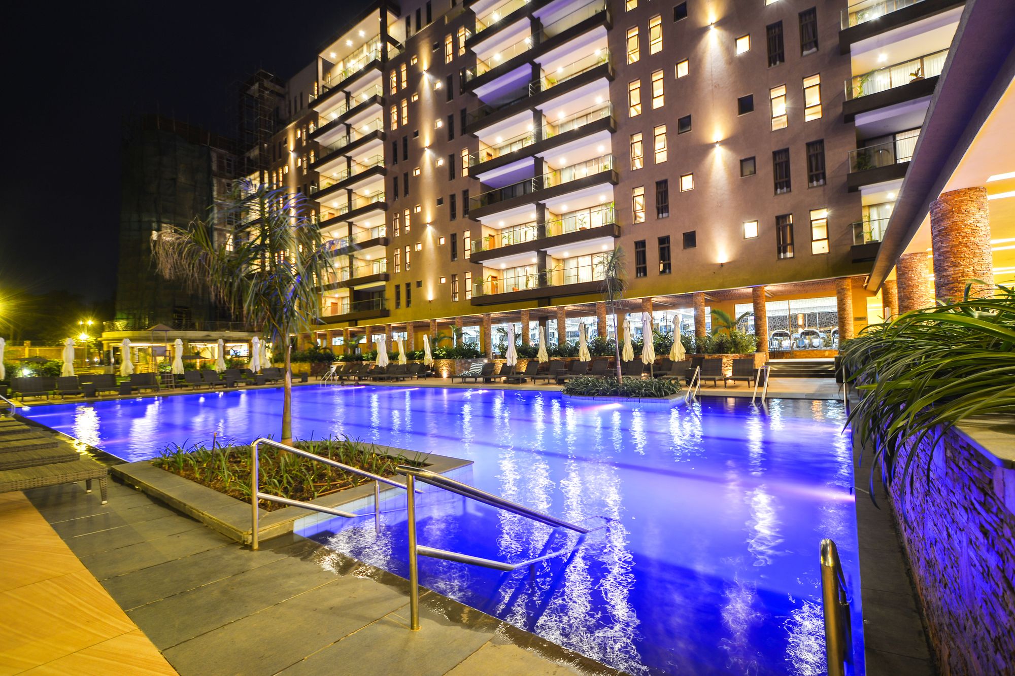 Фото Speke Apartments Wampewo