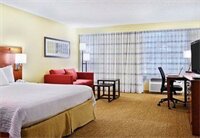 Фото Courtyard by Marriott Houston Brookhollow
