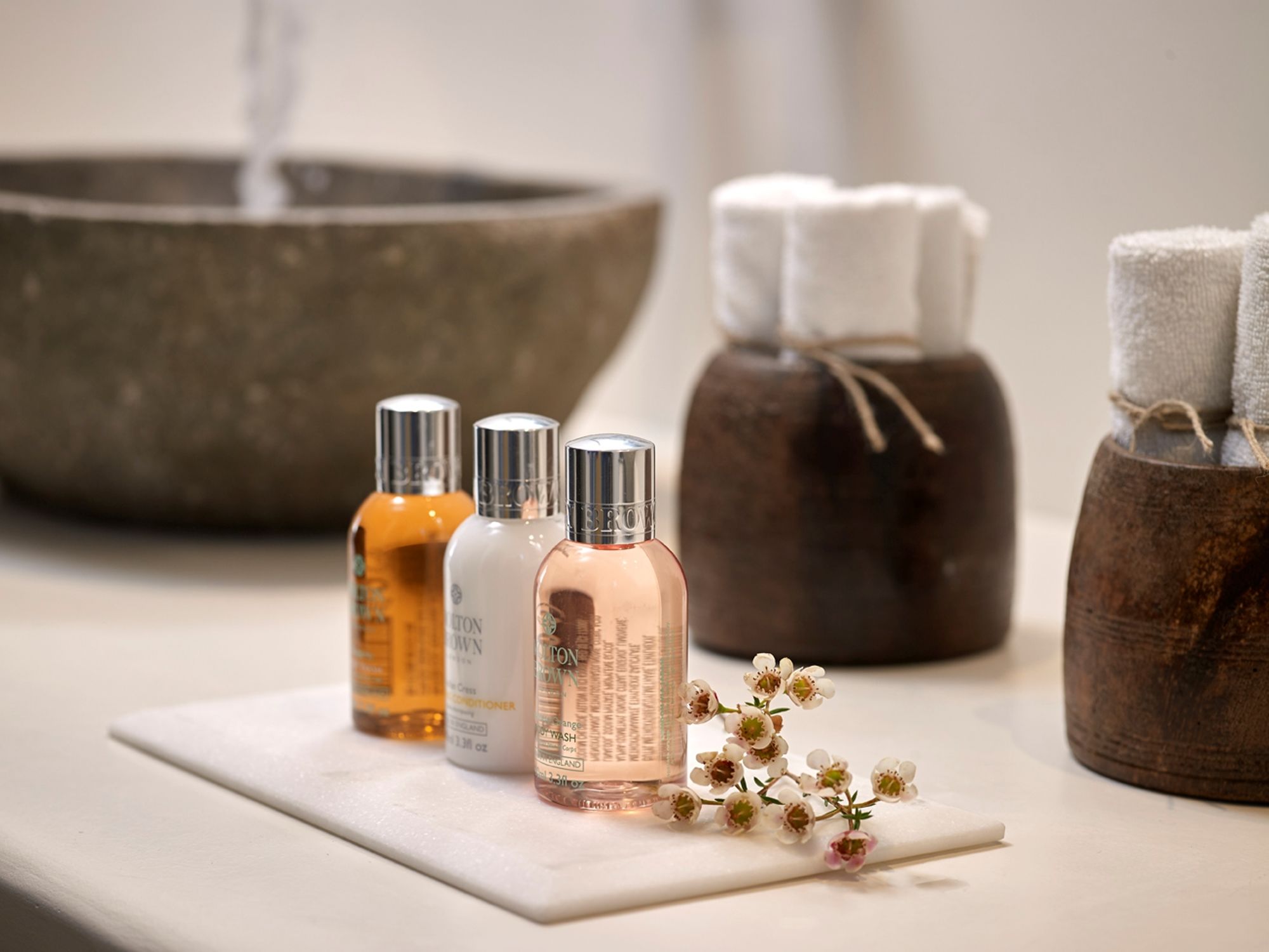 Фото Bill & Coo Coast Suites - Adults Only