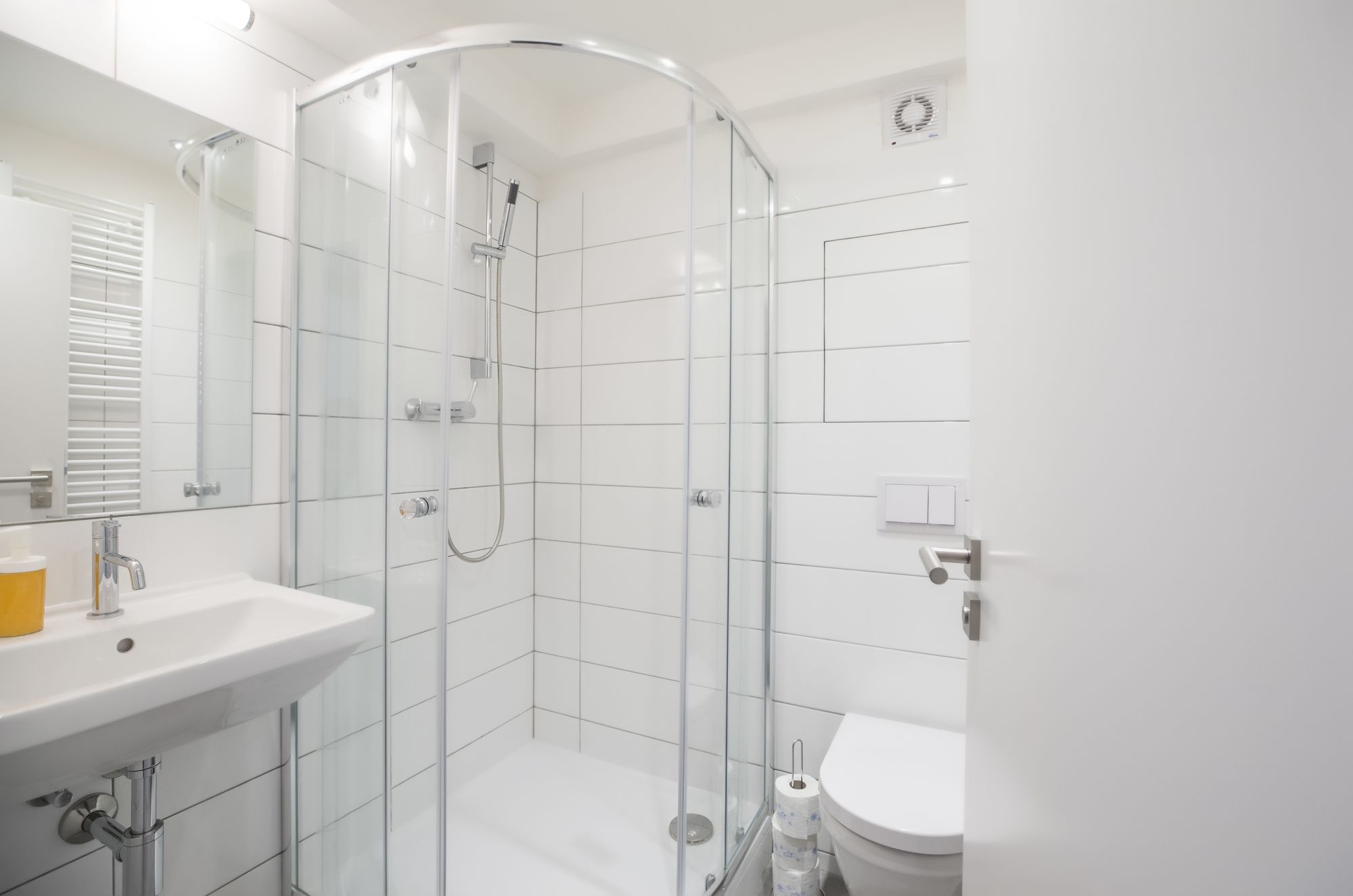 Фото 74879398698