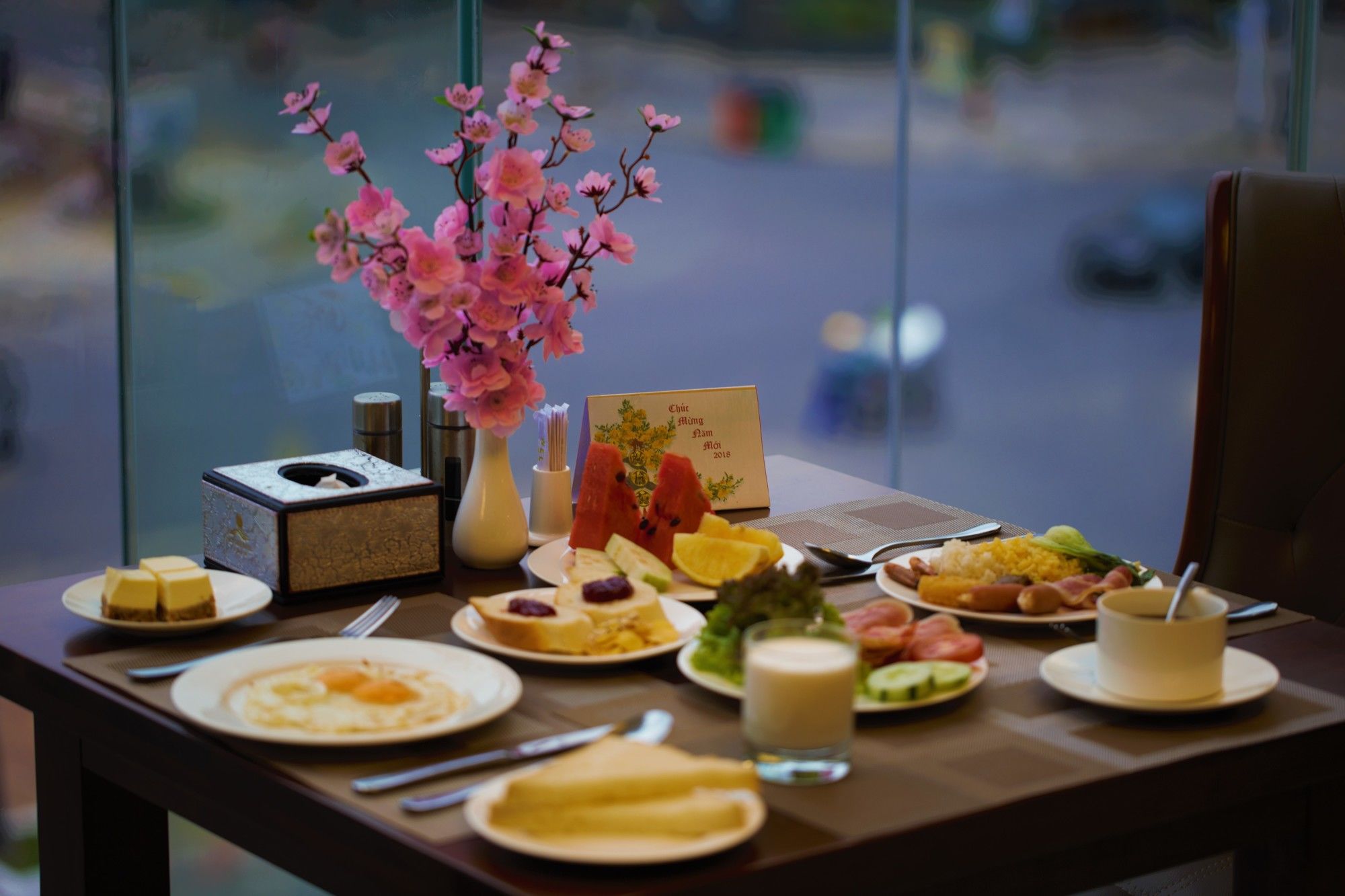 Фото Luxtery Hotel