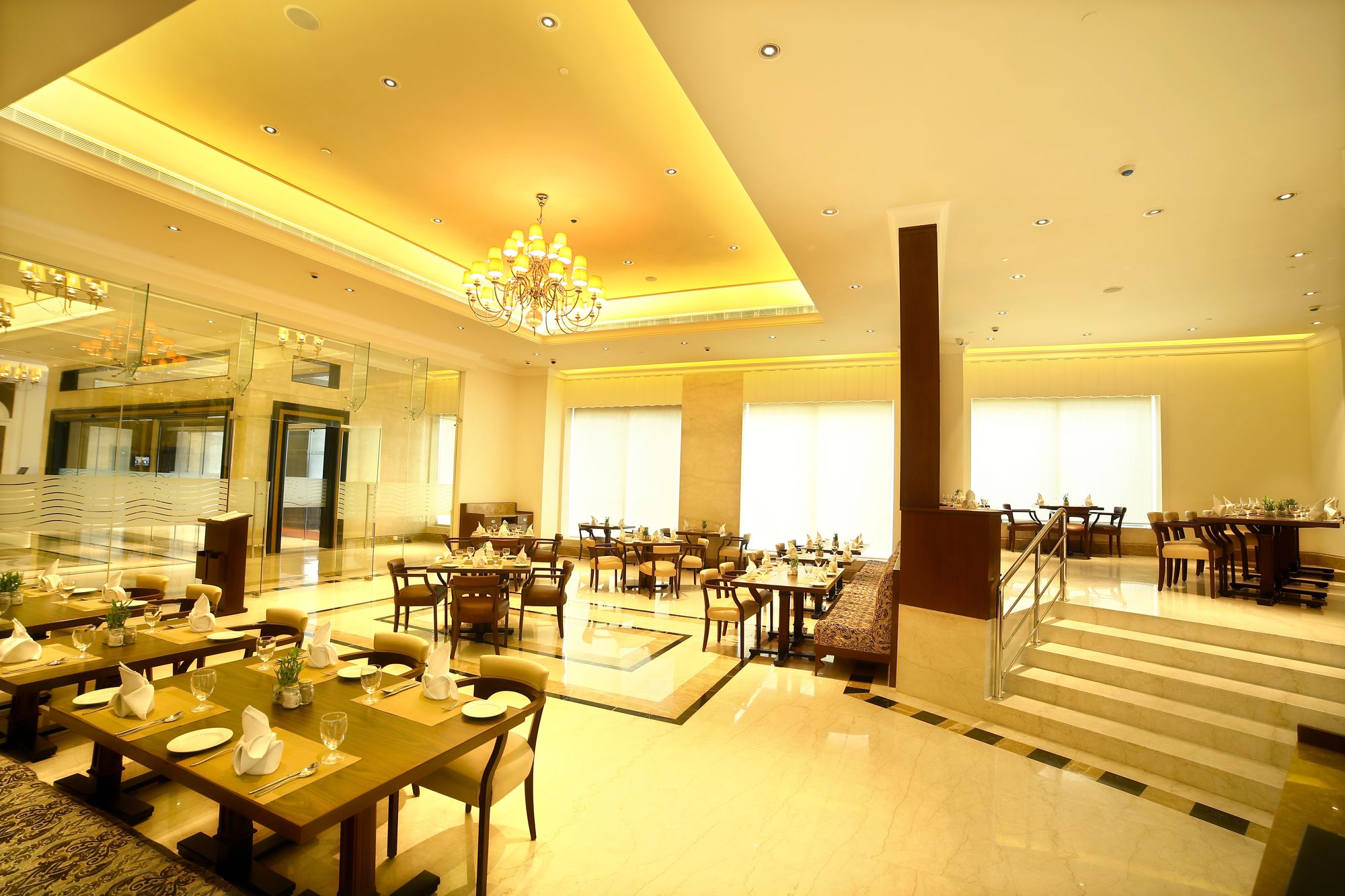 Фото Ramada Plaza by Wyndham Chennai