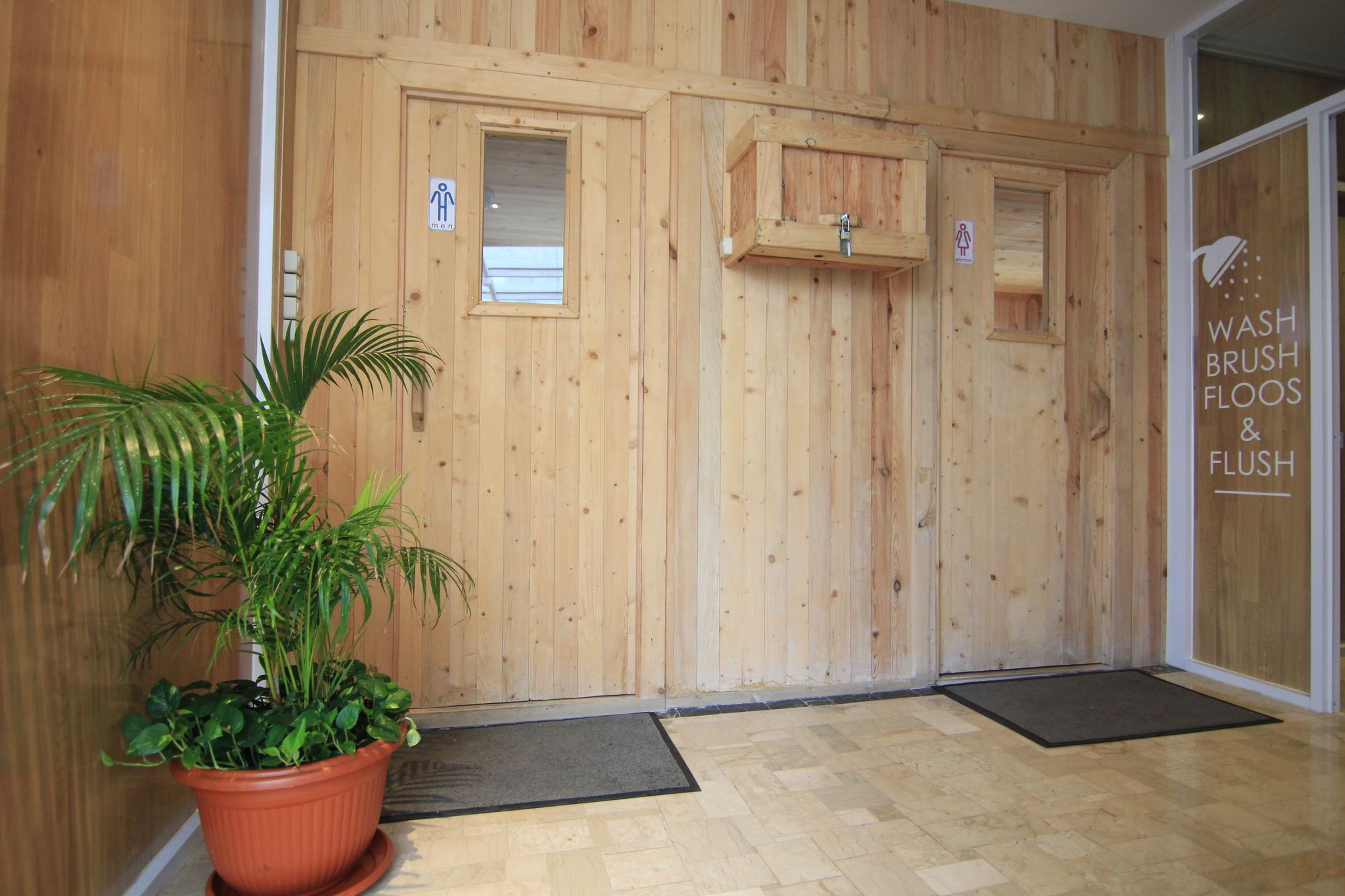 Фото Grand Tebu Hotel