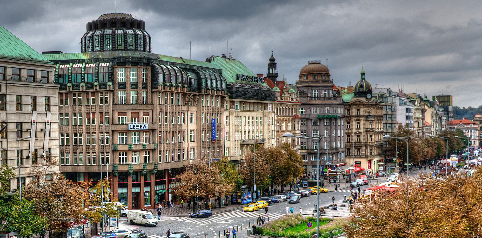 Фото New Town - Apple Apartments