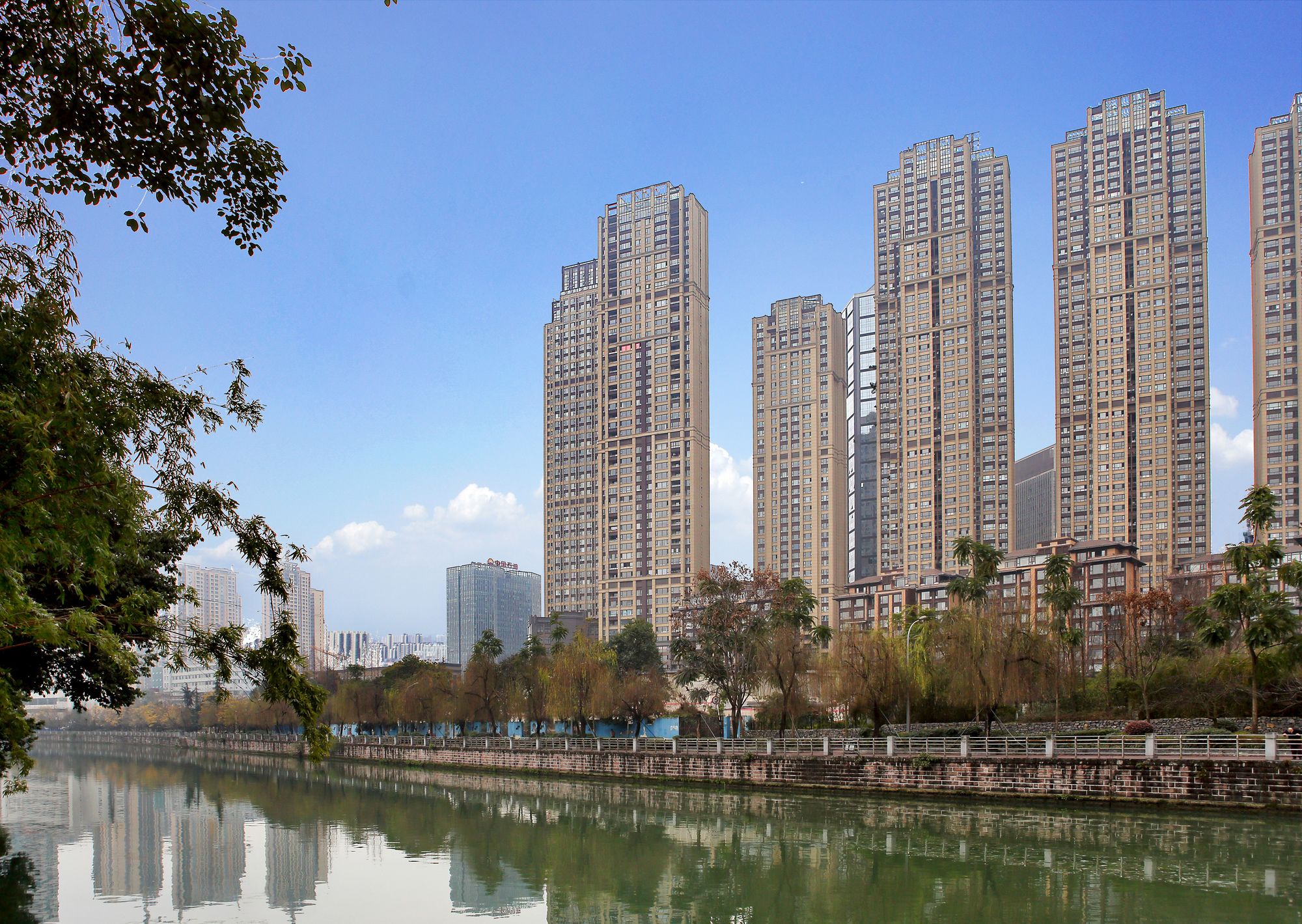 Фото Lujia International Hotel