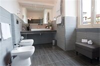 Фото Iulia Guest House