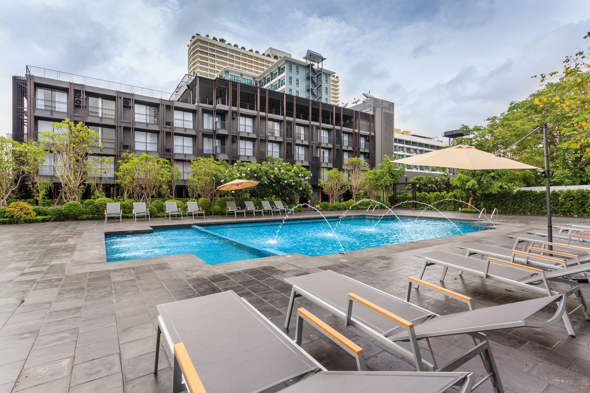 Фото Marine Beach Hotel Pattaya