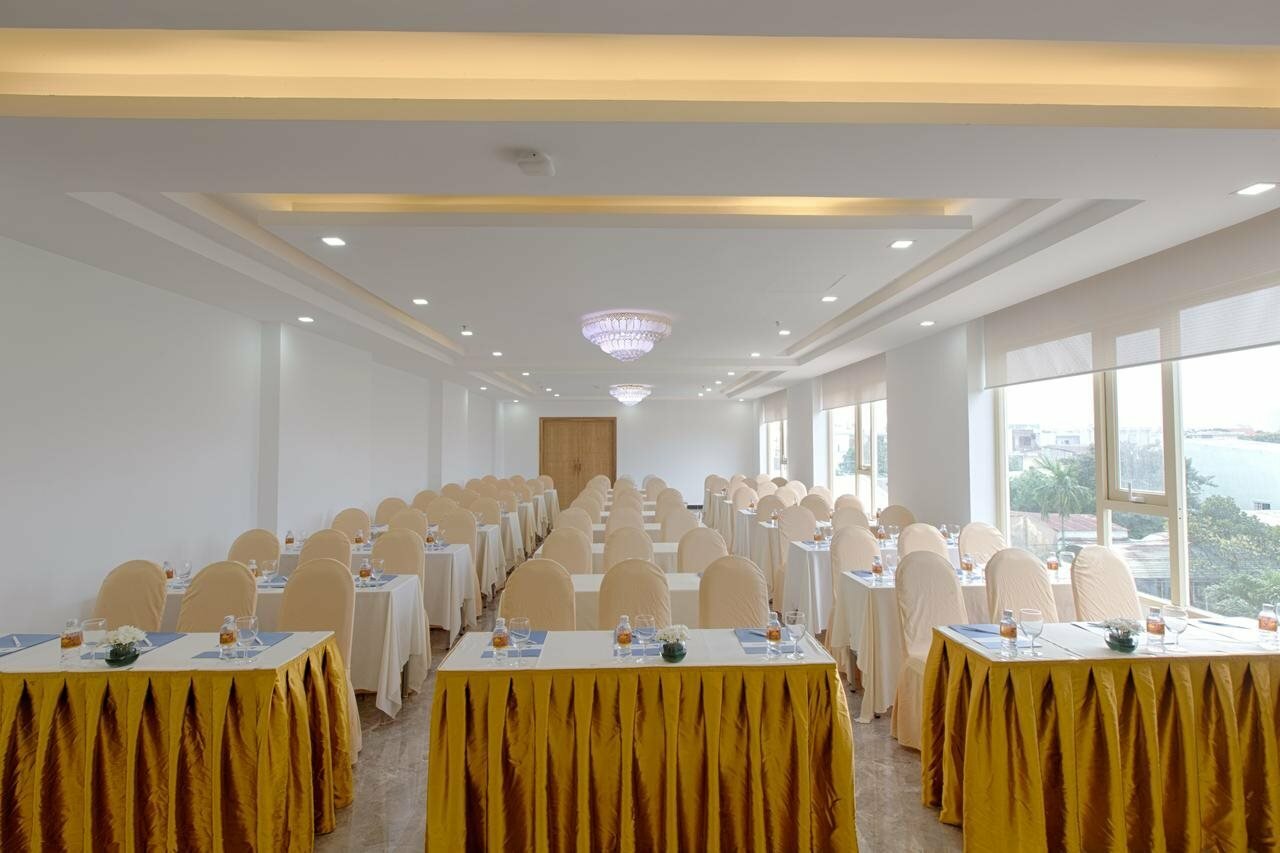 Фото Anfada Hotel Danang