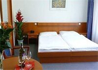 Фото Hotel Aditya Palace