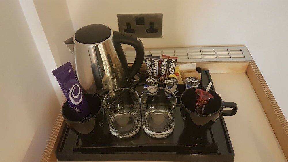 Фото St Giles Heathrow Hotel