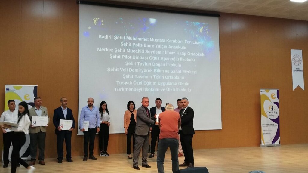 Primary school Cevdetiye Primary School, Osmaniye, photo