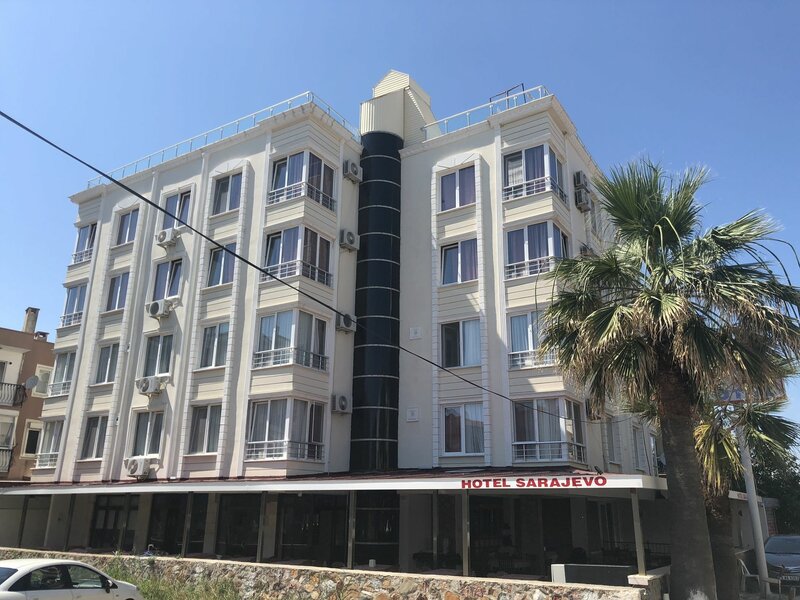 Гостиница Hotel Sarayevo в Айвалыке