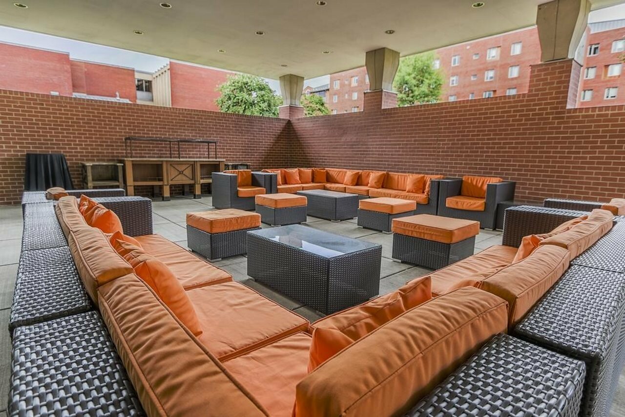 Фото Kellogg Conference Hotel at Gallaudet University