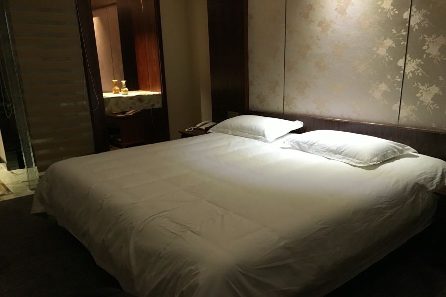 Фото Hangzhou Jinchen Yuqi Hotel