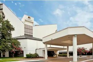Гостиница Doubletree by Hilton Richmond-Midlothian
