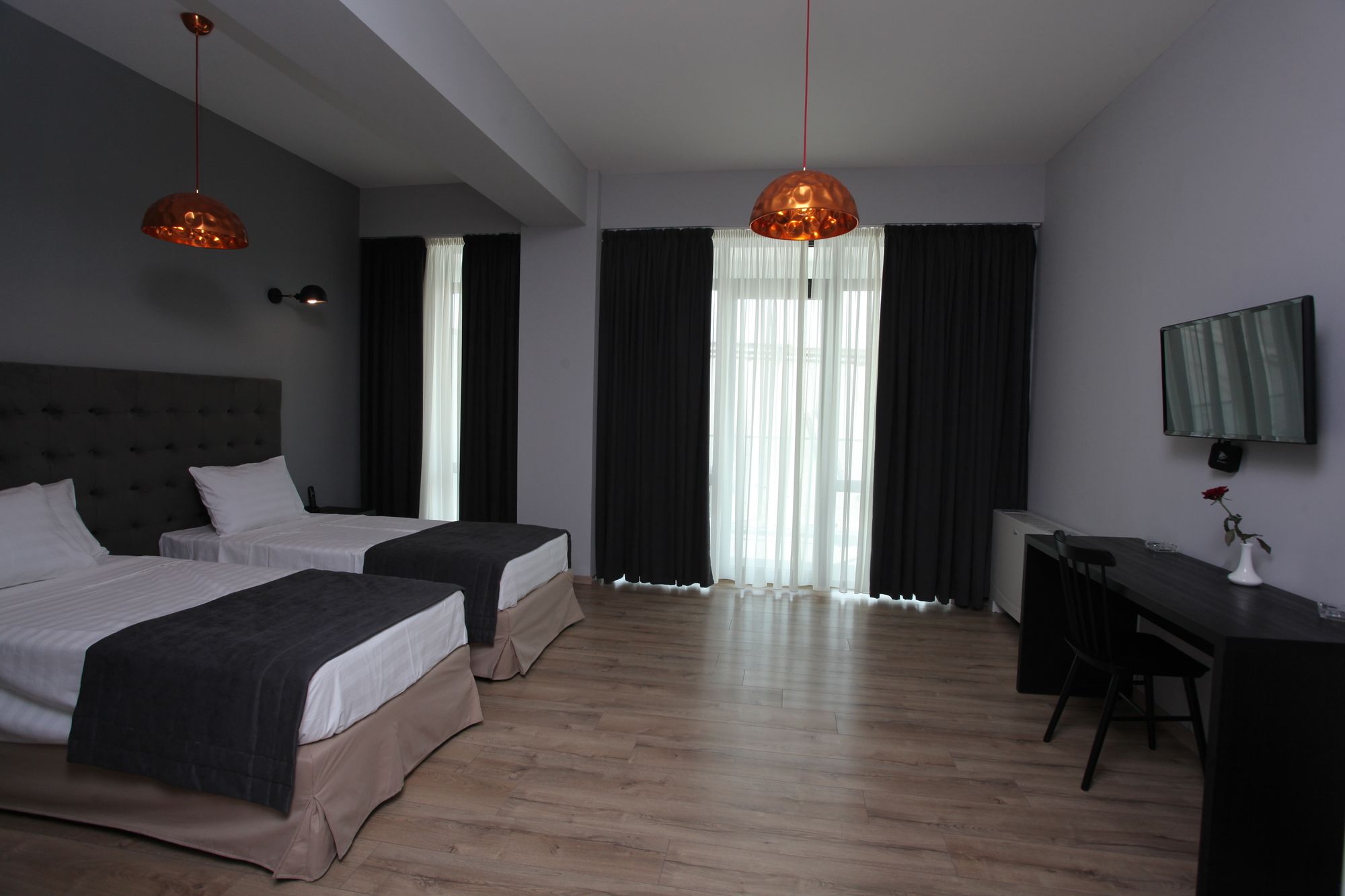 Фото L. M Club Hotel