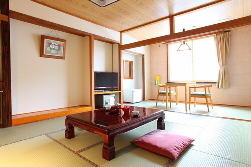 Гостиница Shiganoyu Hotel
