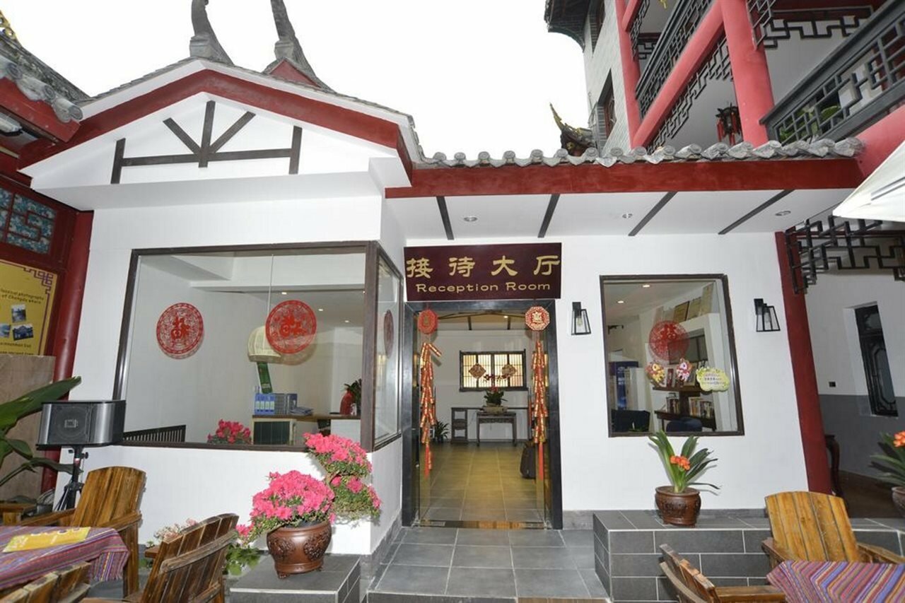 Фото Chengdu Wenjun courtyard Hotel