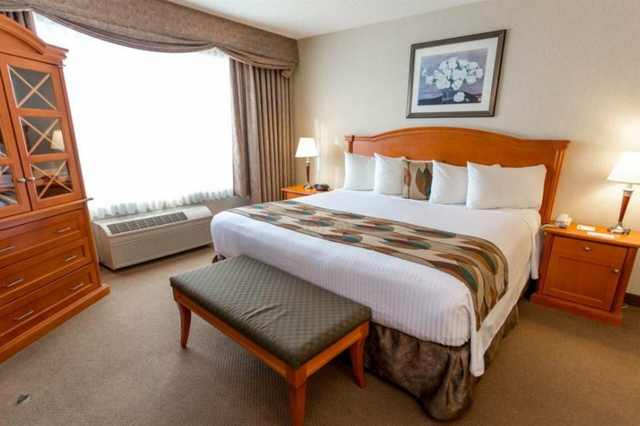 Фото Best Western Plus Calgary Centre Inn