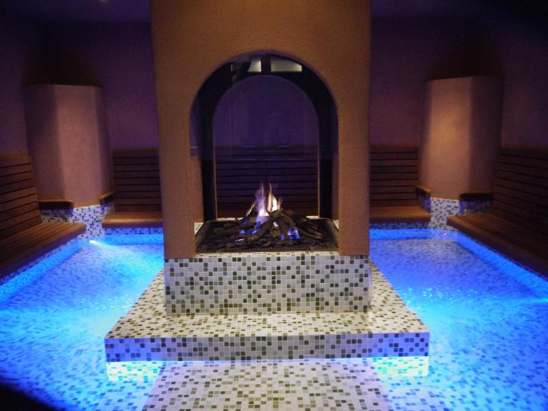 Фото Essensio Hotel Düsseldorf