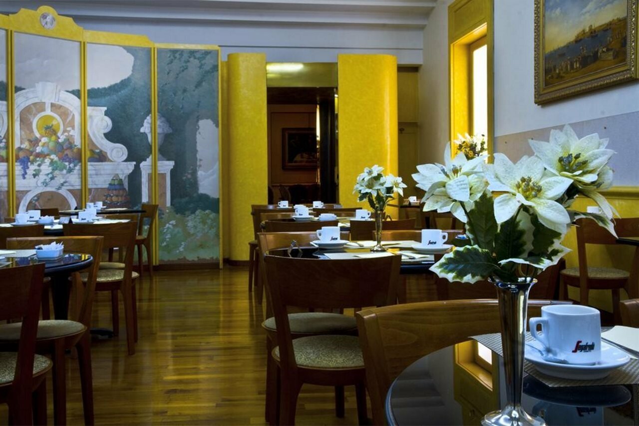 Фото Hotel Mondial