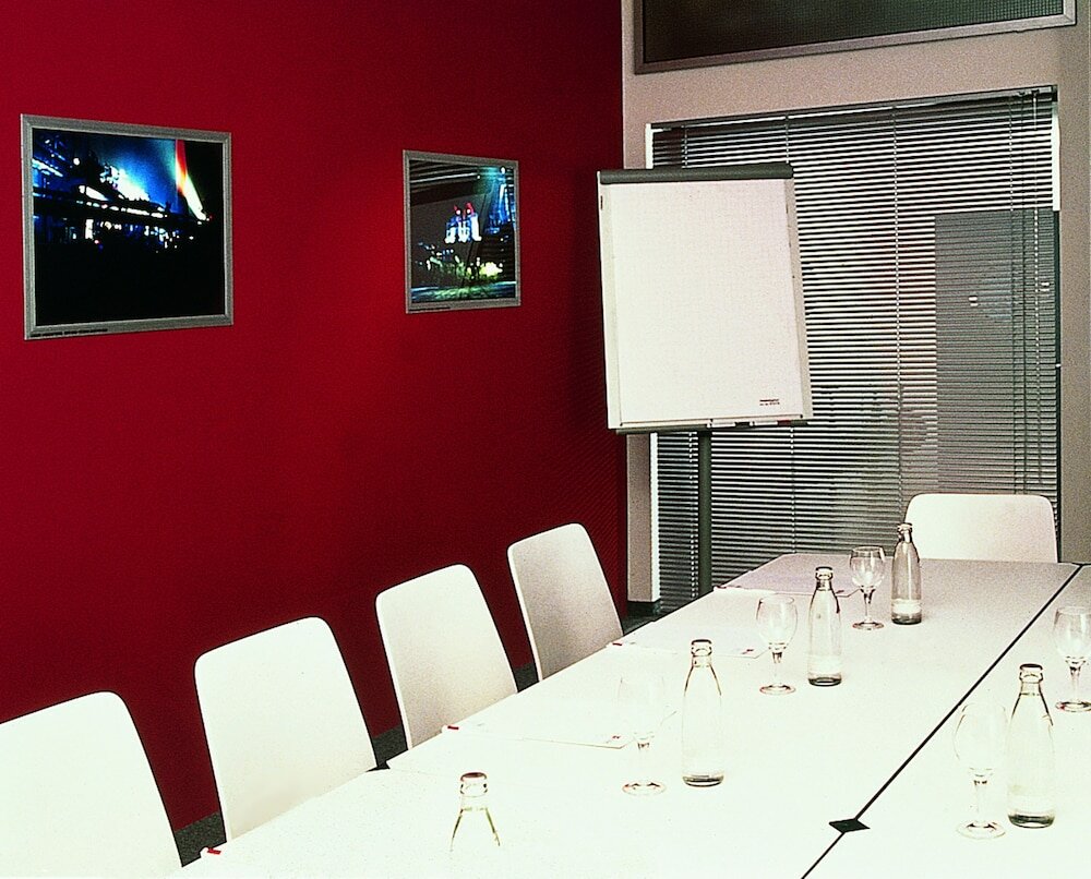 Фото Ferrotel Duisburg