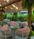 Maui (Almaty, Zenkov Street, 24), restaurant