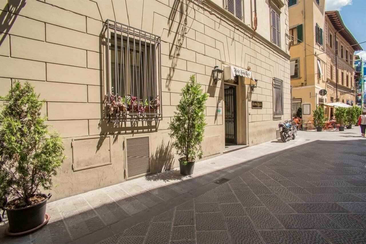 Фото Hotel Nuova Italia