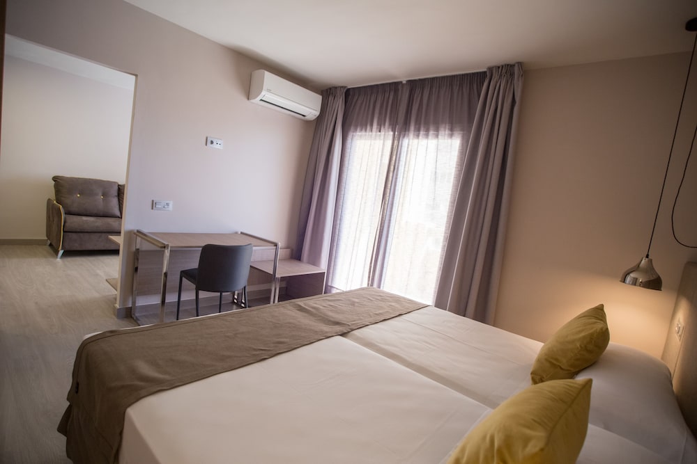 Фото Ona Marbella Inn