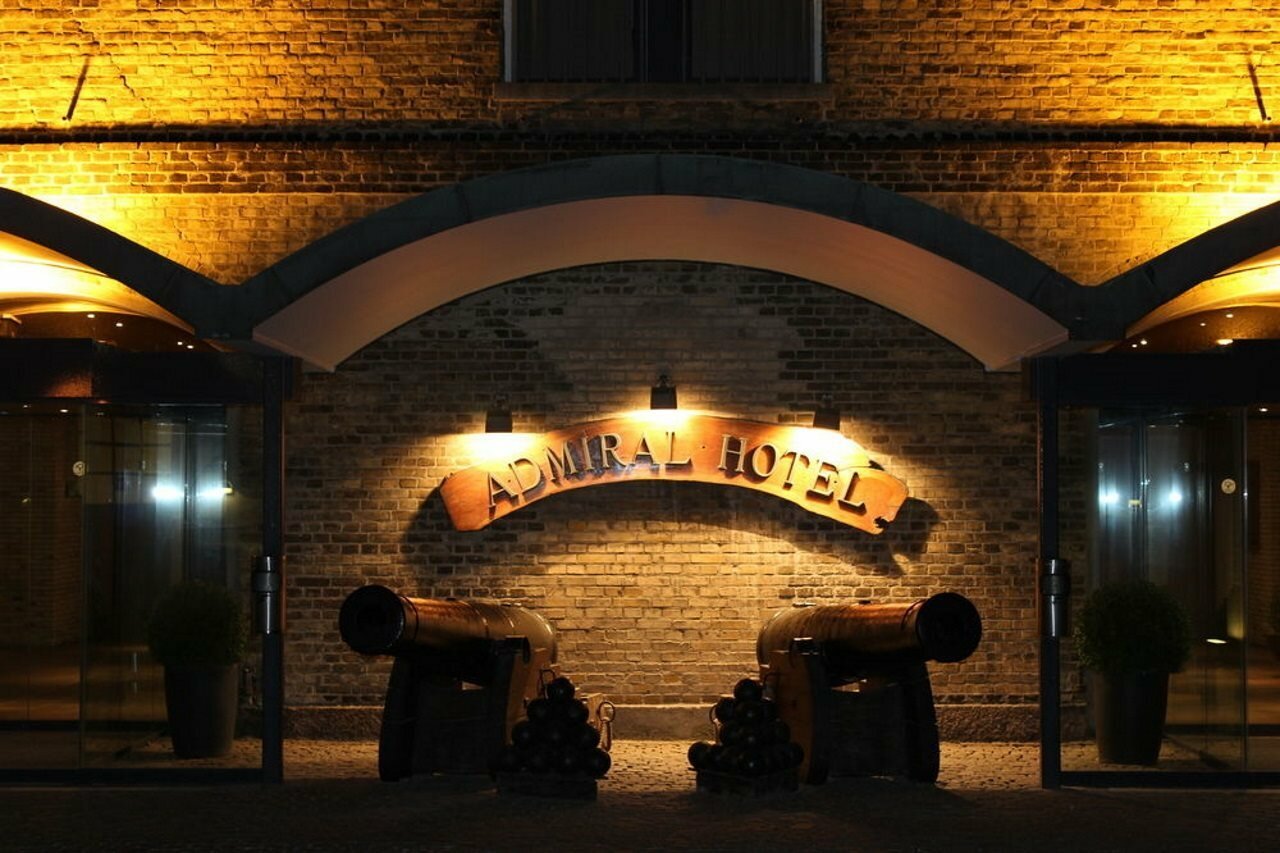 Фото Admiral Hotel