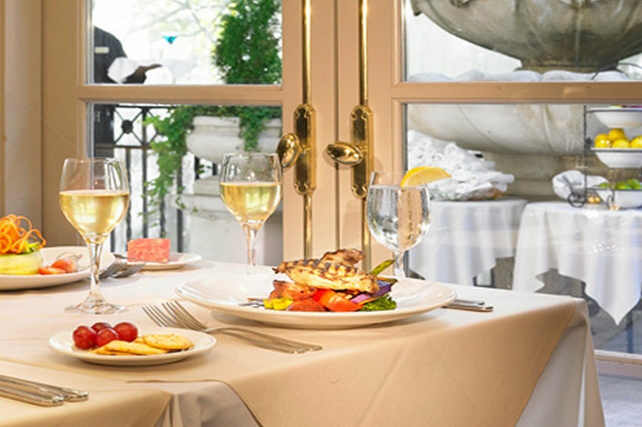 Фото Grand Hotel & Suites