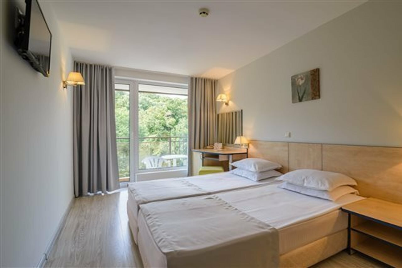 Фото Madara Park Hotel