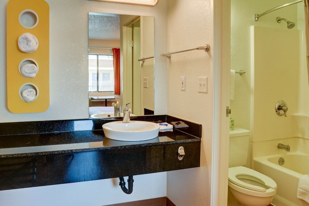 Фото Motel 6 Salem