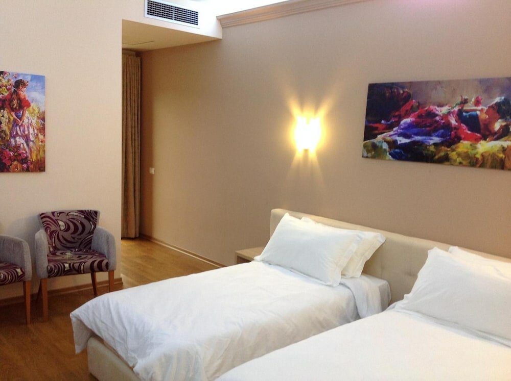 Фото Hotel Green