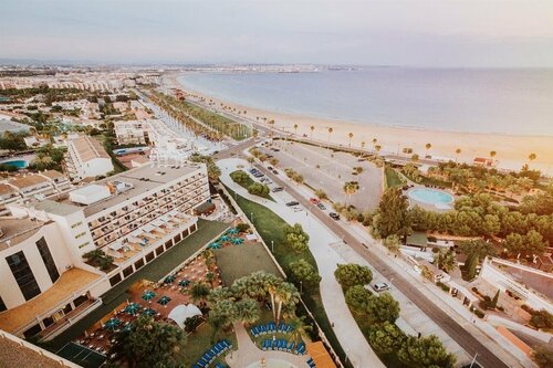 Внешний вид отеля Hotel Palas Pineda в Вила-Секе, фото 5