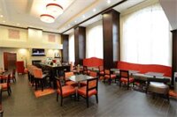 Фото Hampton Inn & Suites Albany At Albany Mall