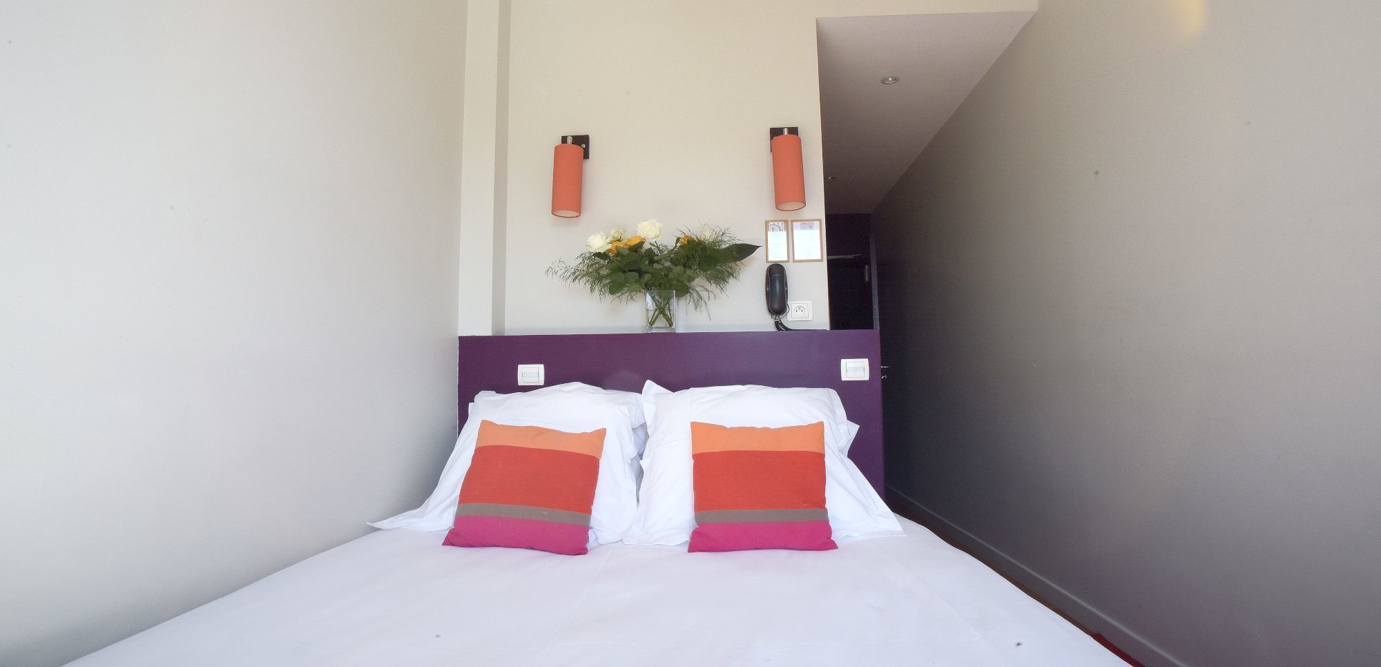 Фото Hotelo Lyon Charité