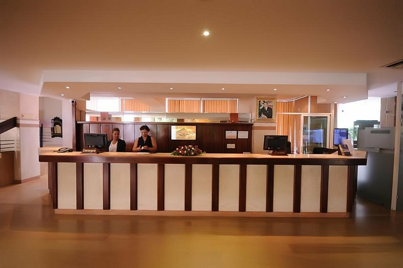 Фото El Oumnia Puerto & SPA