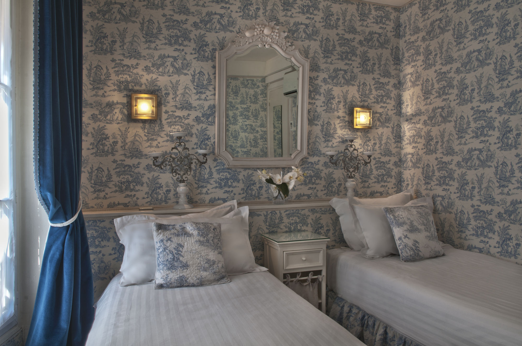 Фото Hotel de La Motte Picquet